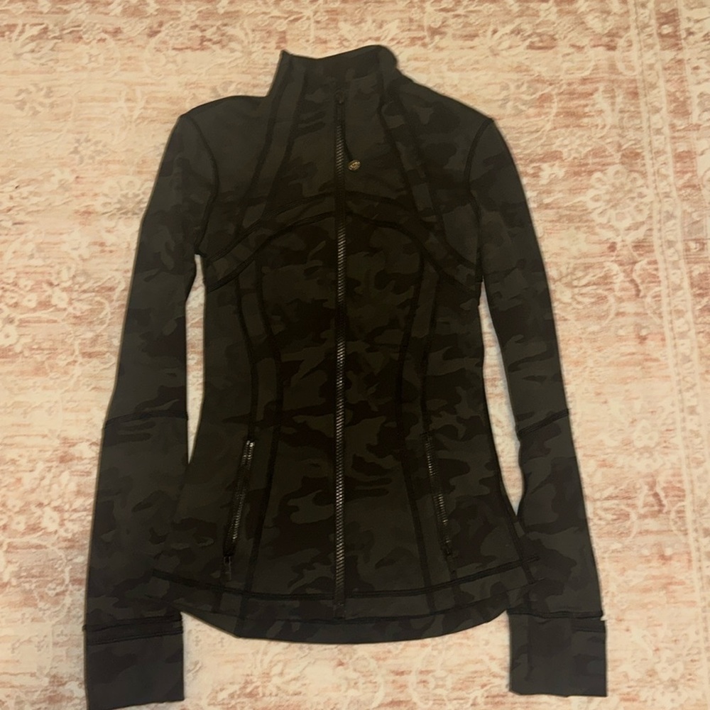 Lulu lemon zip up